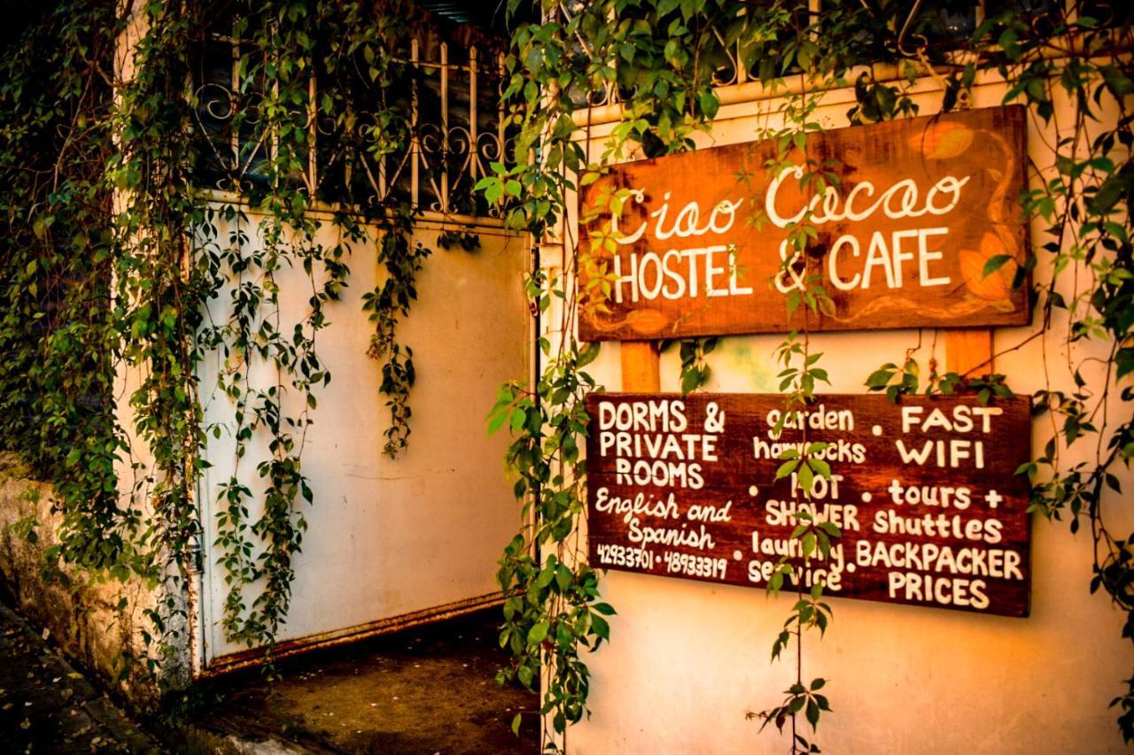 Ciao Cacao Hostel & Vegan Cafe ฟลอเรส ภายนอก รูปภาพ