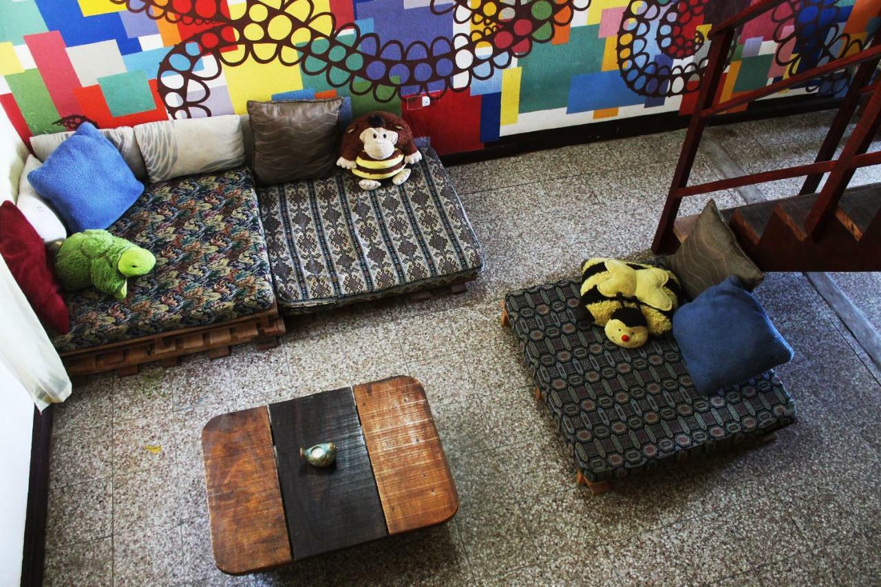 Ciao Cacao Hostel & Vegan Cafe ฟลอเรส ภายนอก รูปภาพ