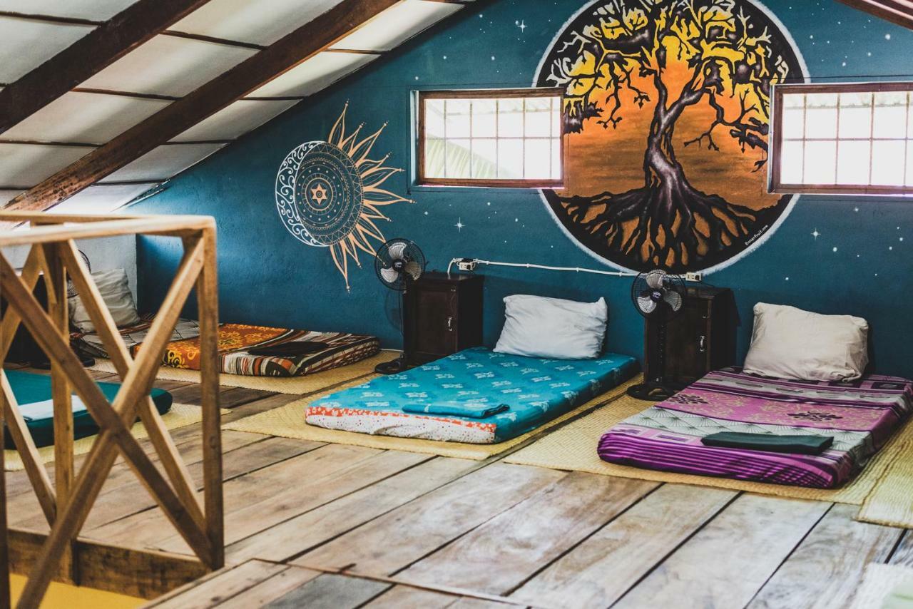 Ciao Cacao Hostel & Vegan Cafe ฟลอเรส ภายนอก รูปภาพ